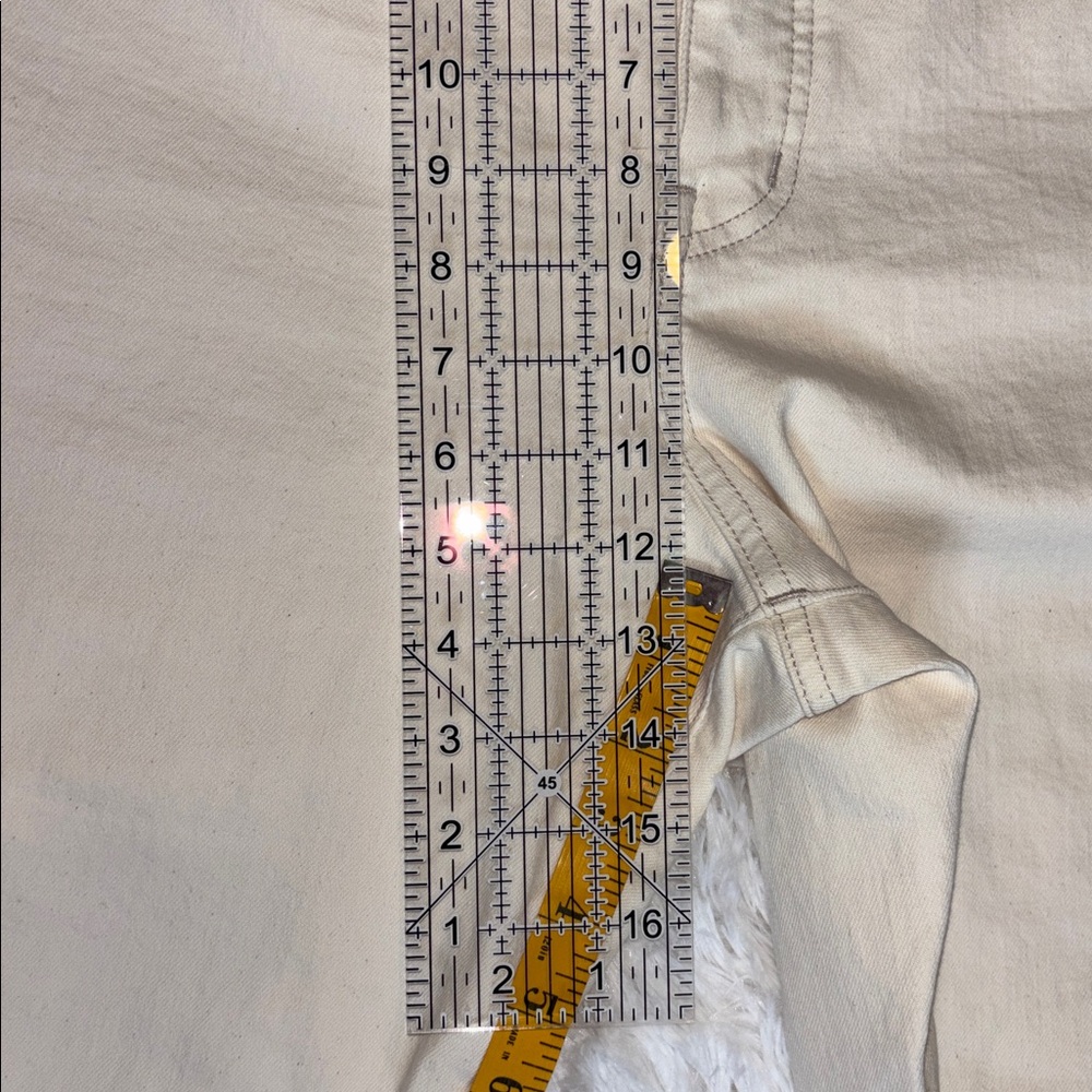 Madewell Curvy 90s Straight Waist 32 raw edge hem Crop - Picture 11 of 14